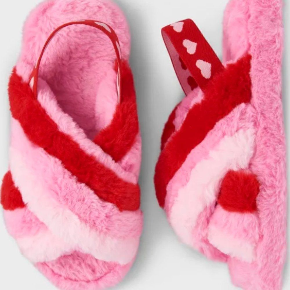 Children's Place Heart Crisscross Faux Fur Slippers